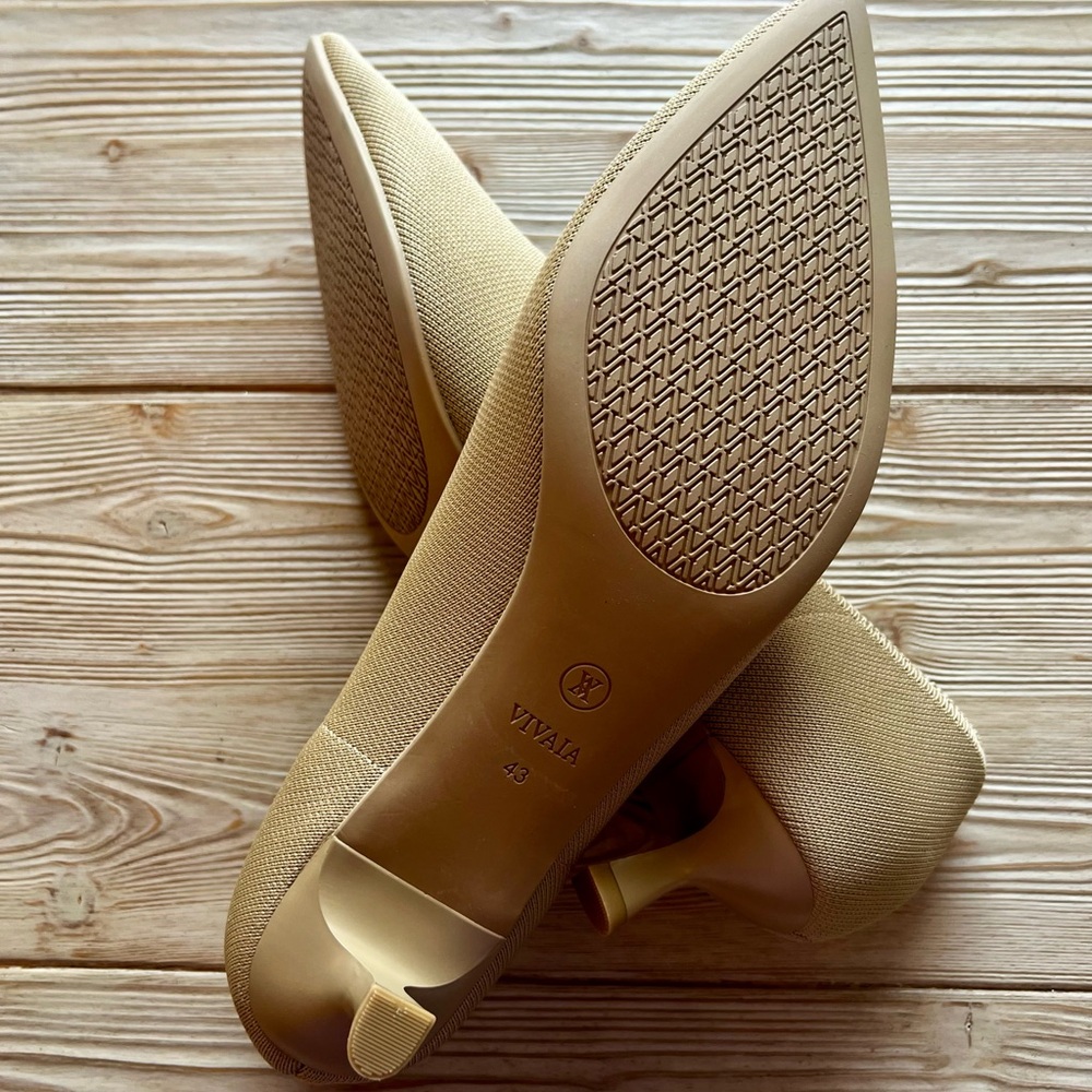 Vivaia “Stella” Pointed Toe Kitten Heels – Nude Beige – Size 43 (US 11.5) - Picture 7 of 7